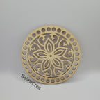 base en bois sculpté fleur