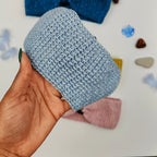 bandeau de tête au crochet fait avec fil brillant 