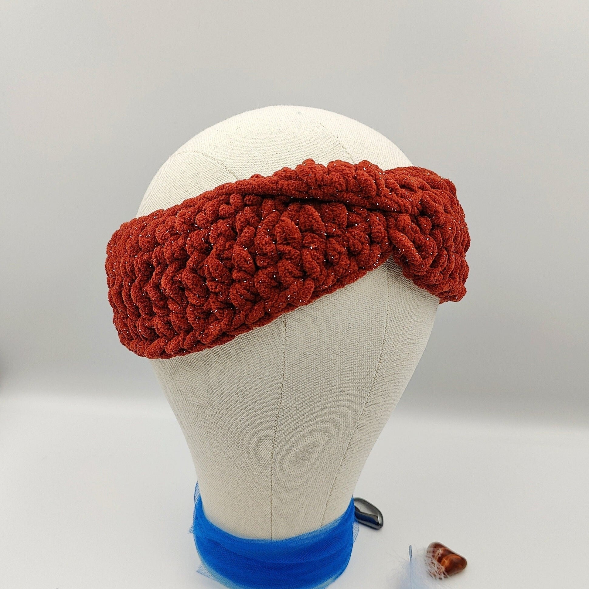 Bandeau de tête fait main au crochet rouge scintillant