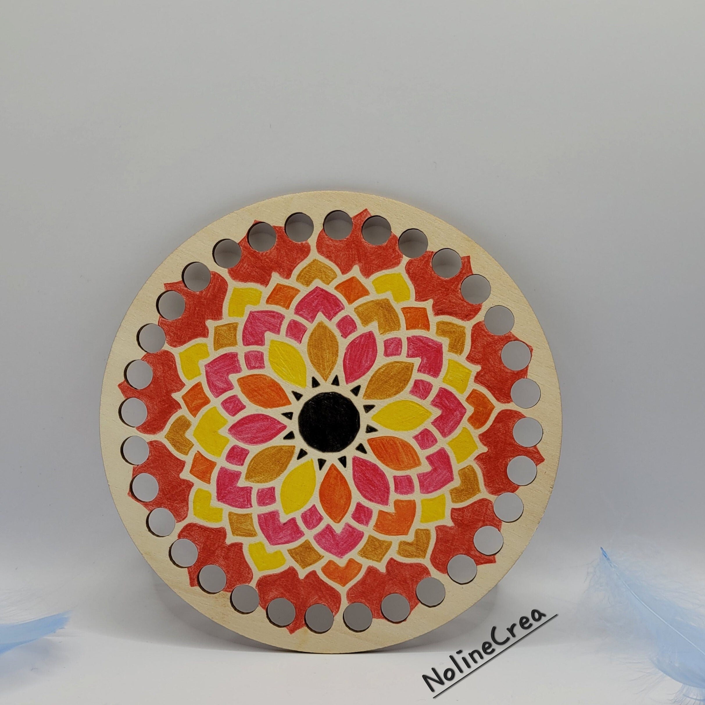 base en bois ronde pré-percer customiser mandala pour création crochet
