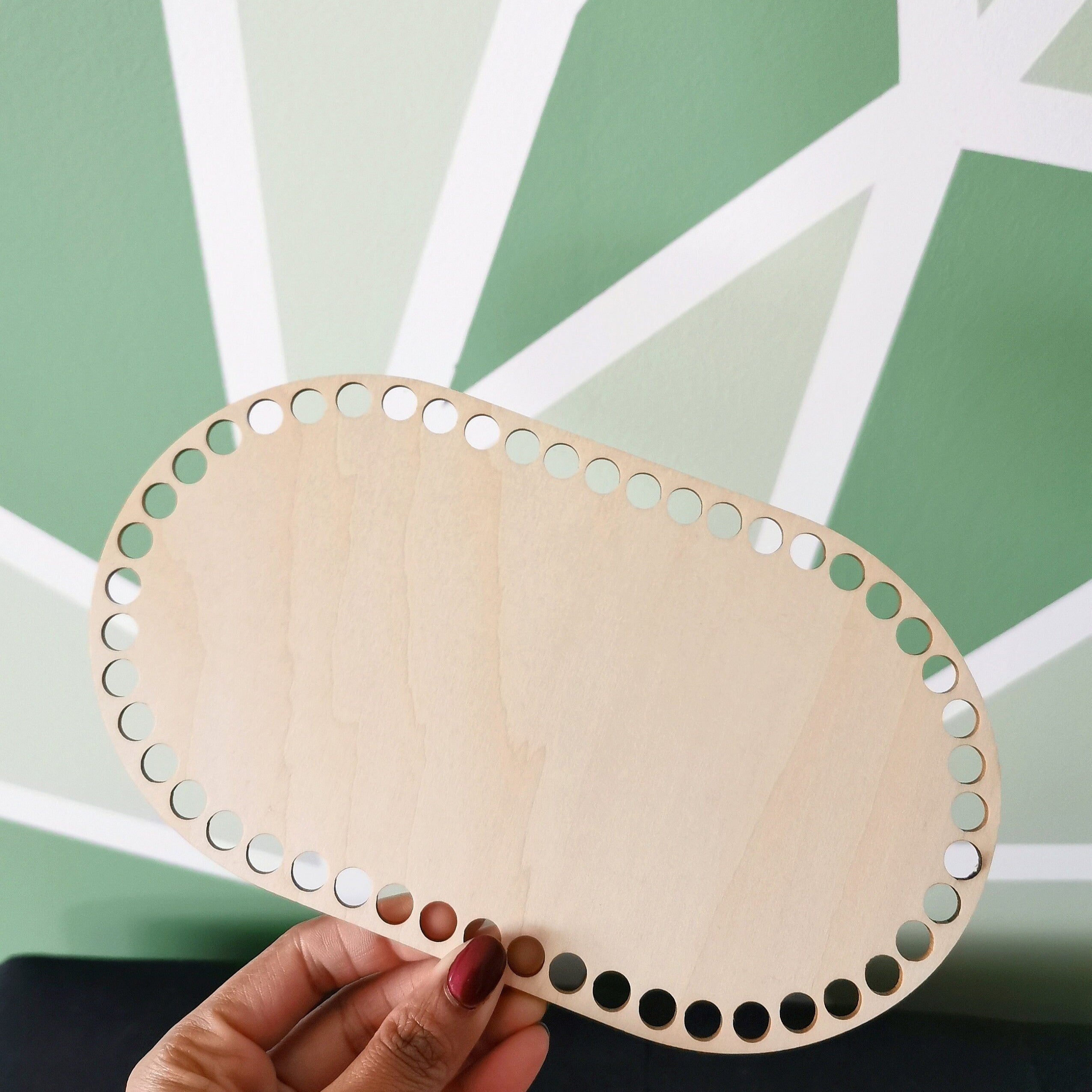 base en bois ovale pré percer pour création diy  au crochet
