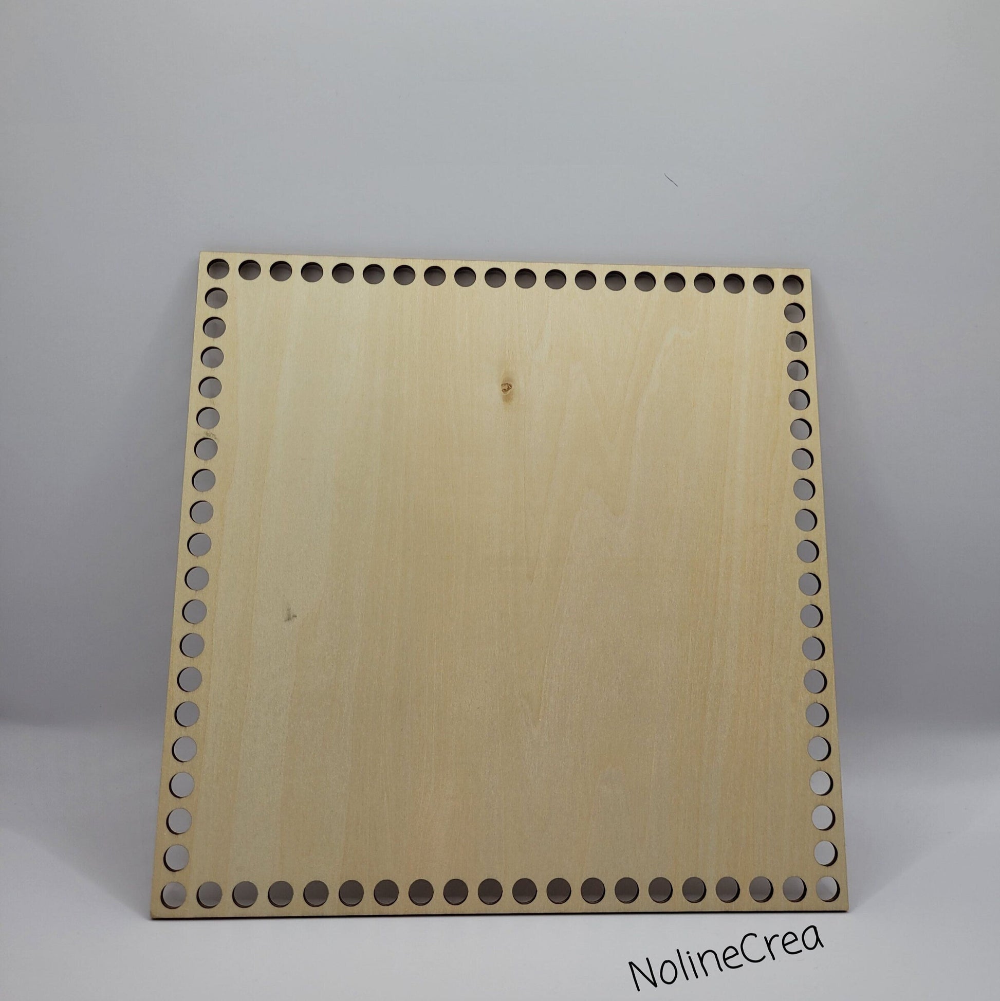 Base en bois pour création au crochet