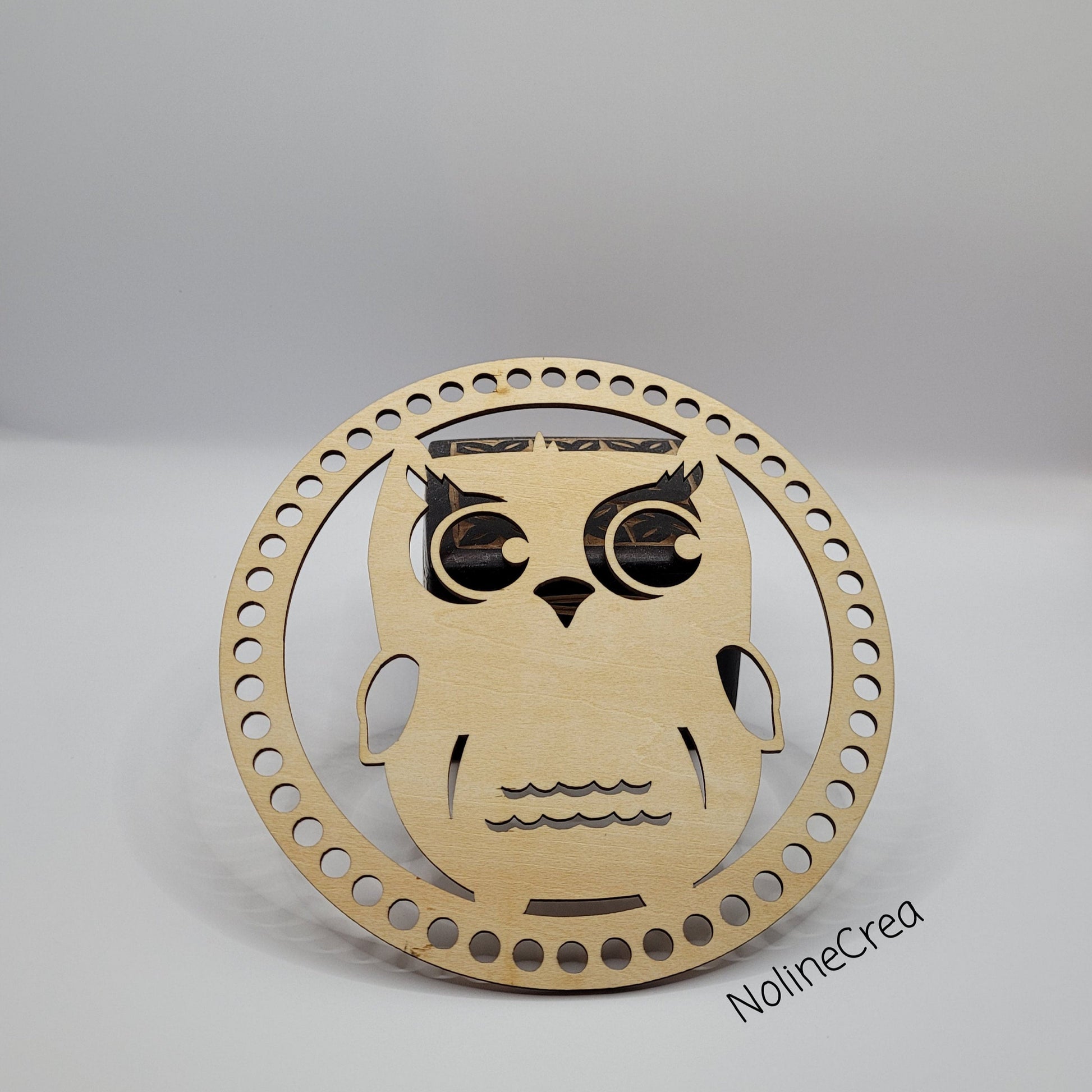 Base en  bois pré-percer sculpter Hibou pour création crochet
