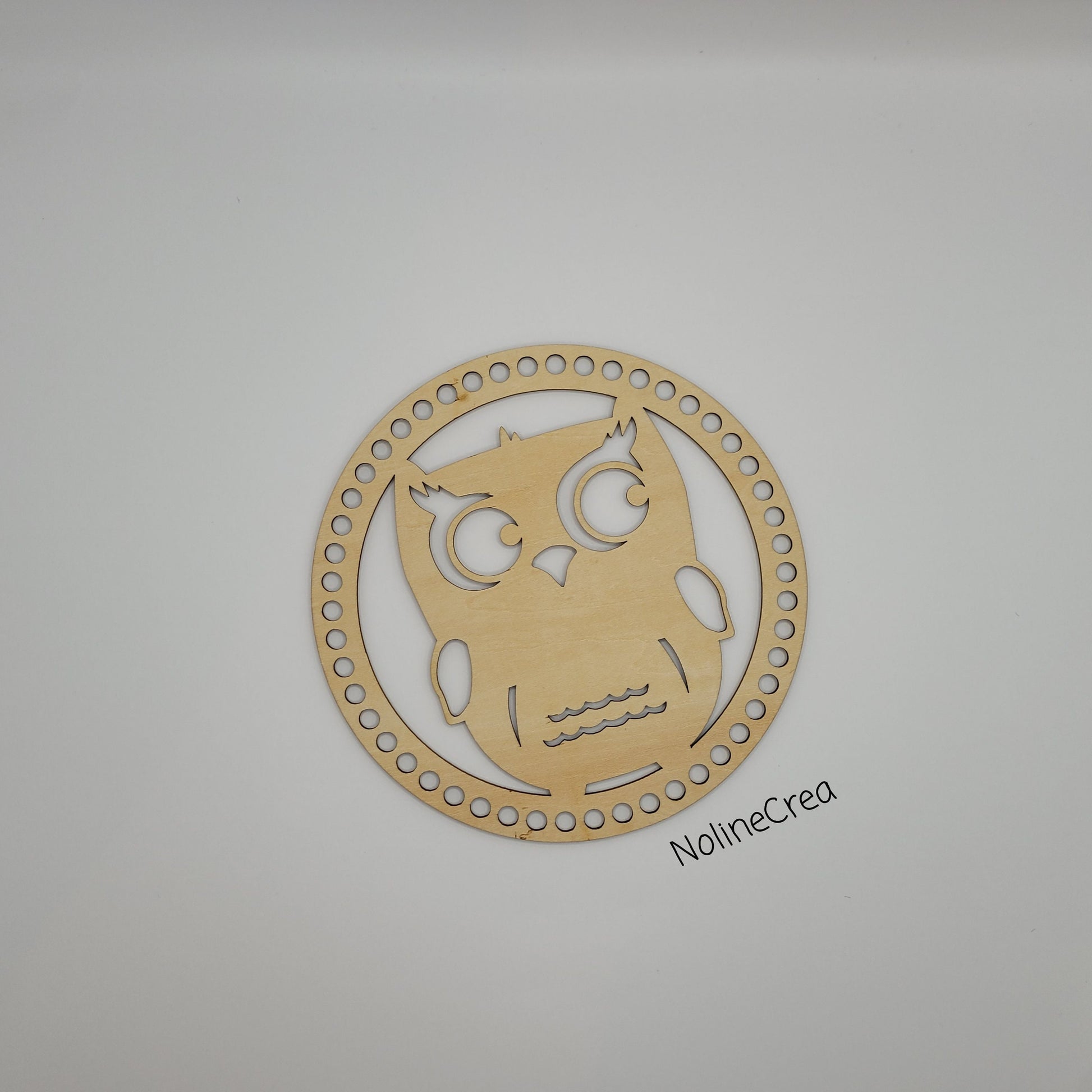 Base en  bois pré-percer sculpter Hibou pour création crochet