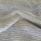 Couverture doux au crochet pour bébé bicolore point chevron