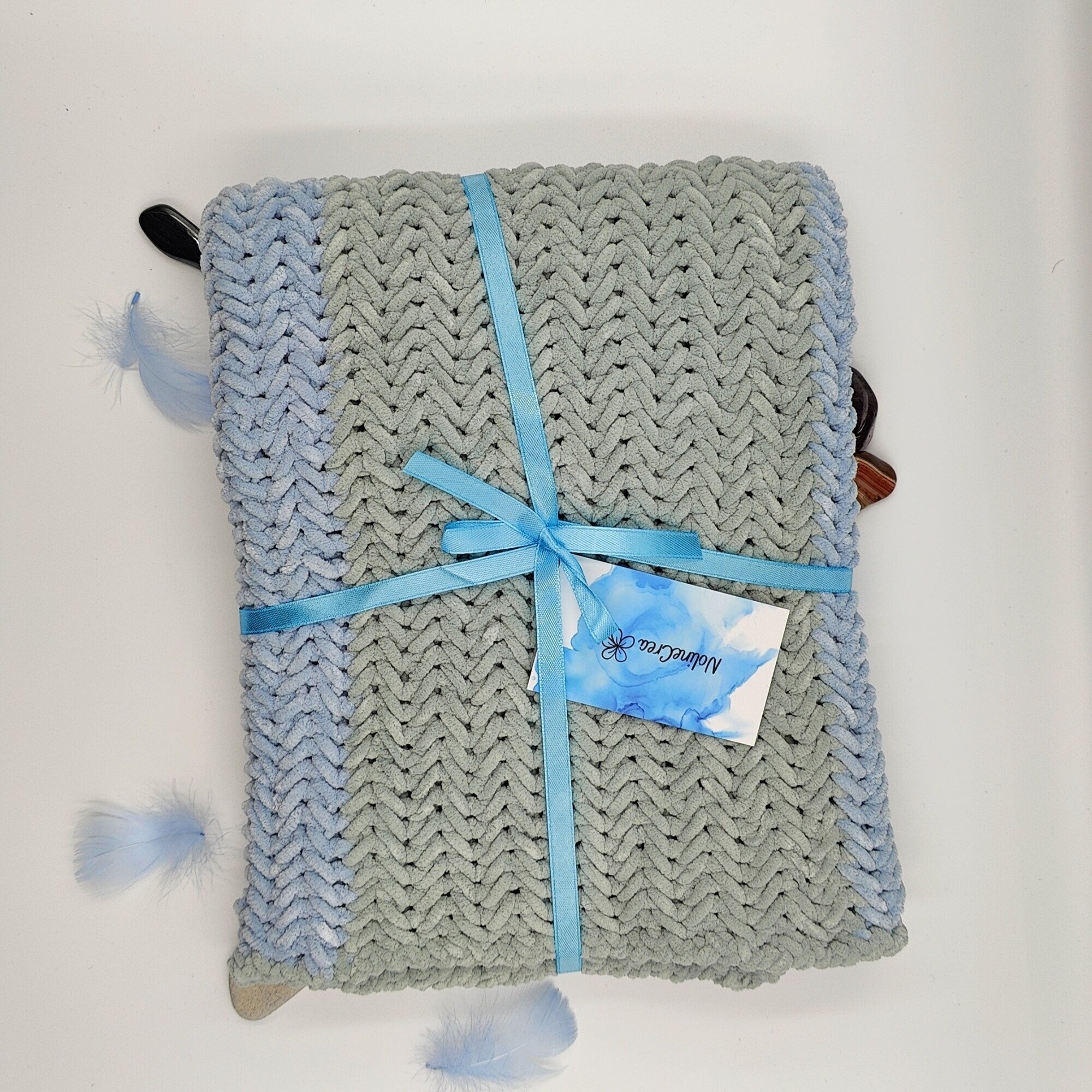 Couverture doux au crochet pour bébé bicolore point chevron