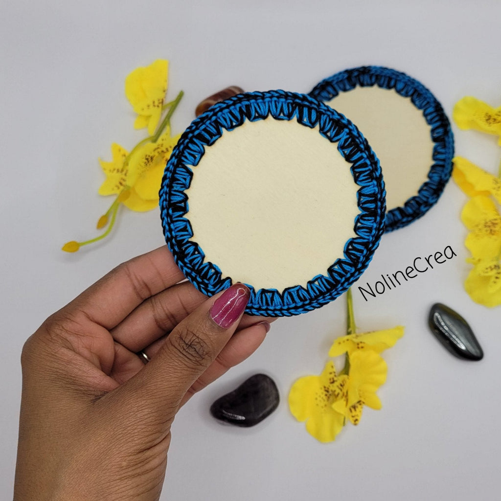 dessous de tasse ou verre base rond  bleu et noir