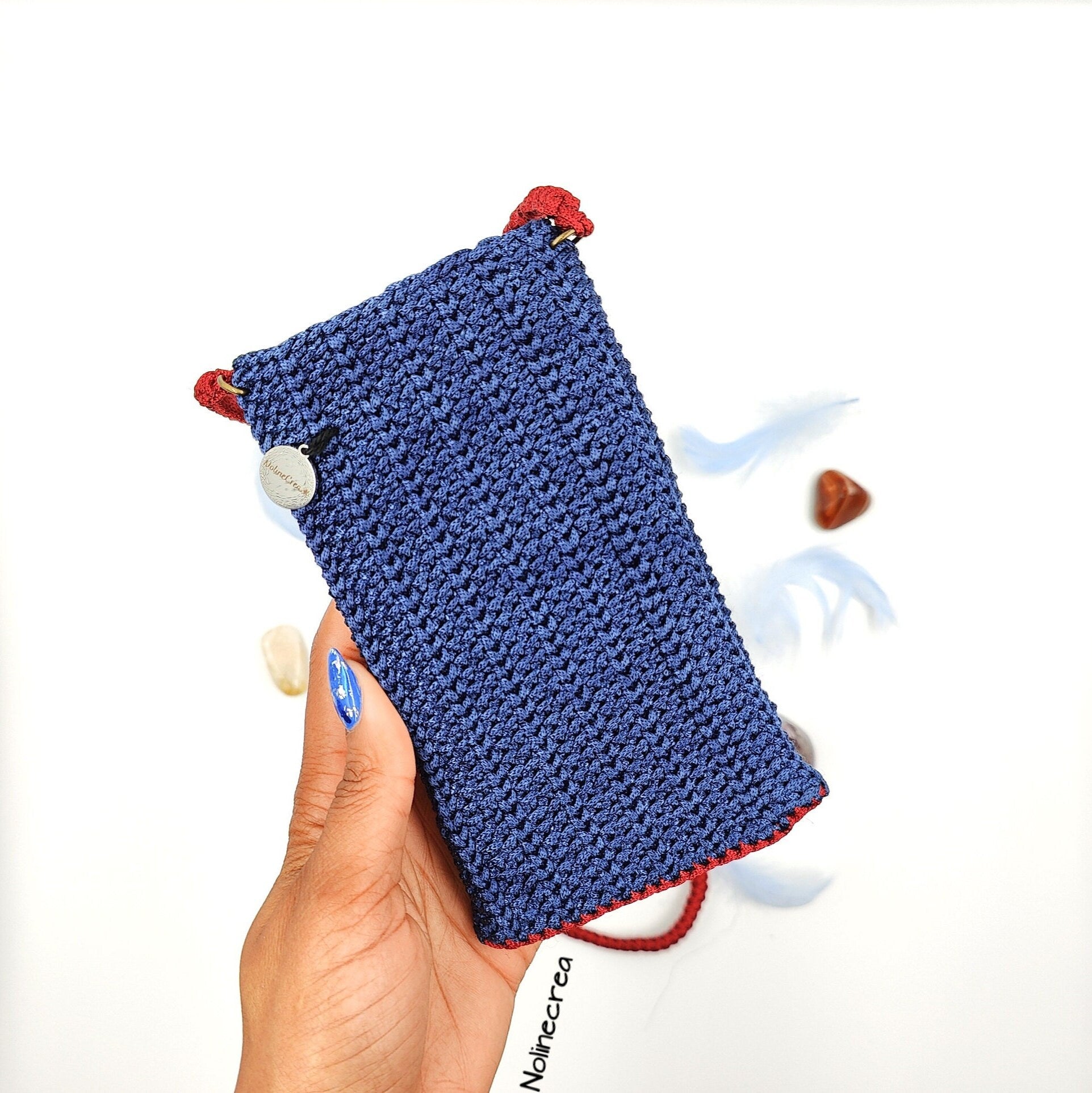 Housse de téléphone fait main au crochet, avec bandoulière rouge