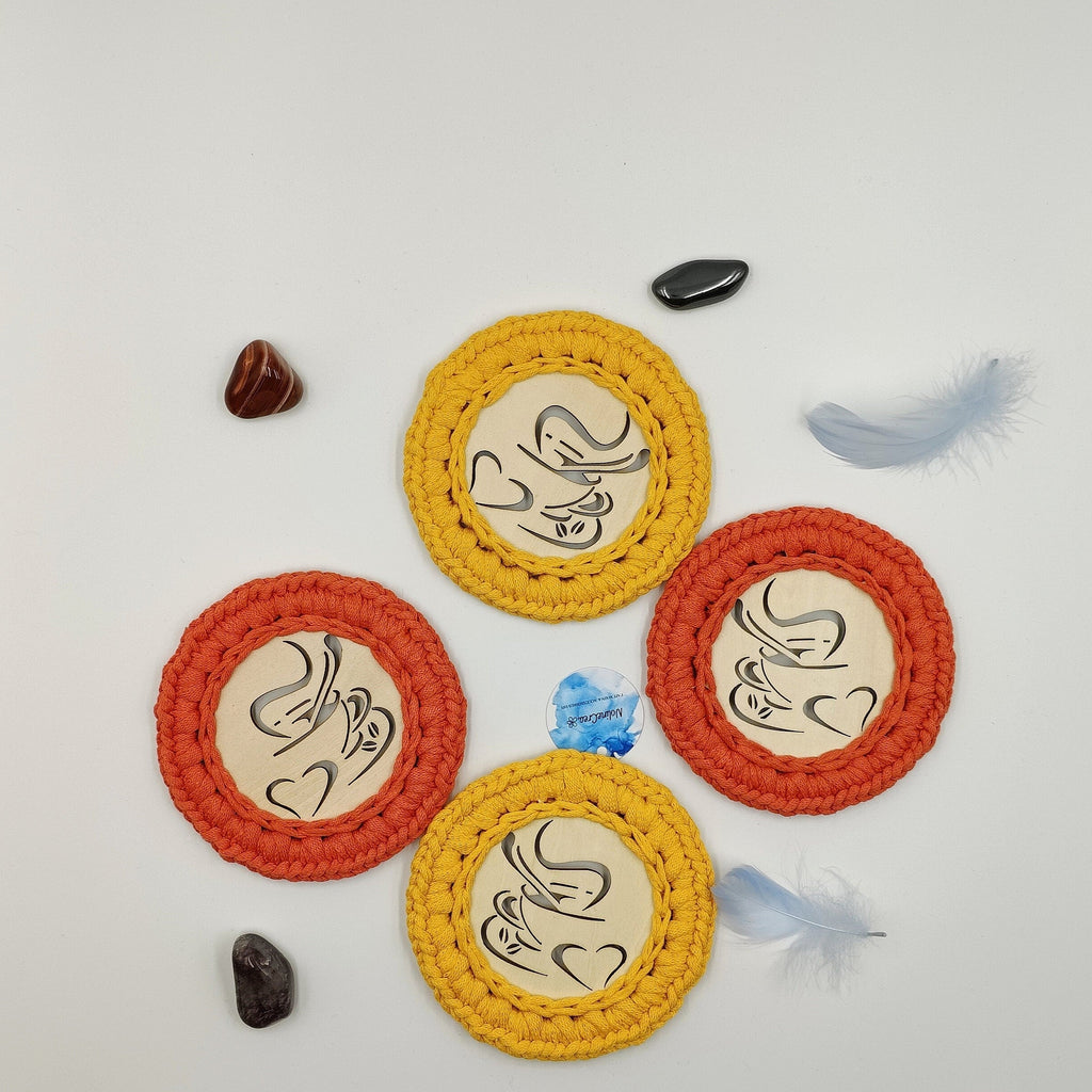 lot de deux set de dessous de tasse ou de verre, entourée de fil ruban orange ou jaune