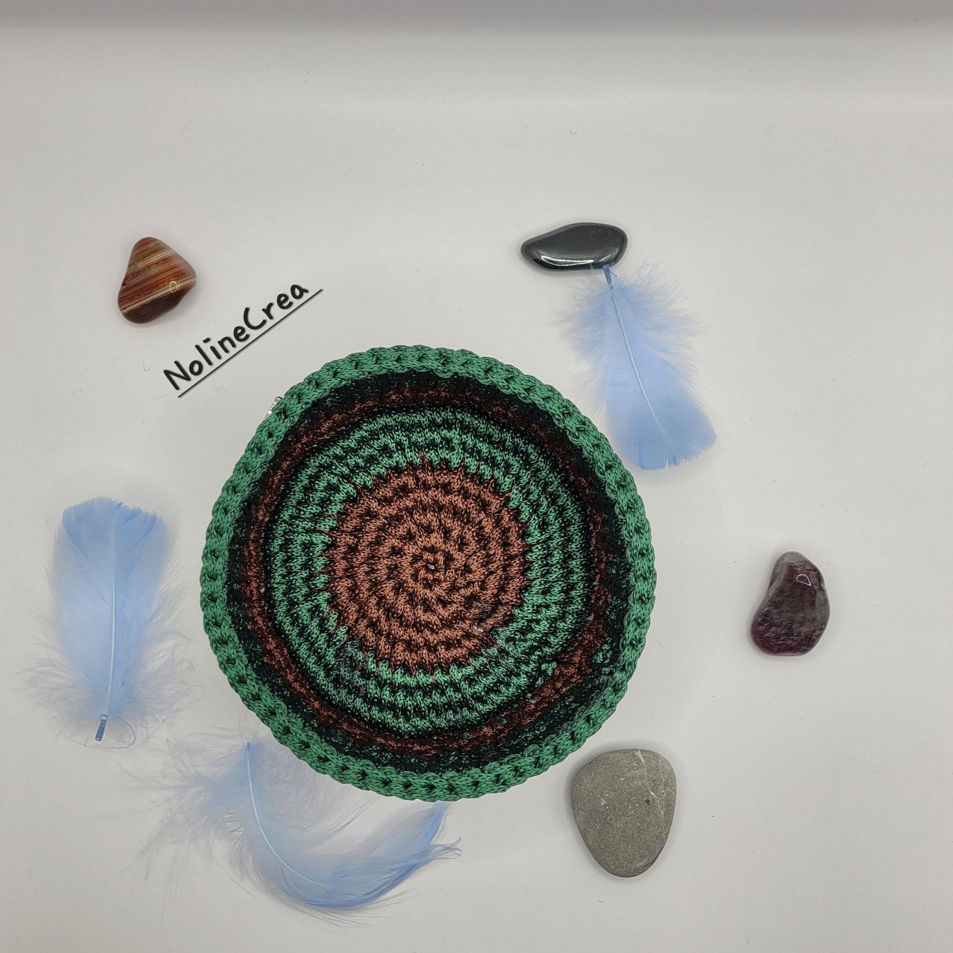 panier de rangement au crochet vert et marrons