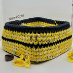 Panier de rangement au crochet jaune et noir