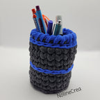 petit pots fait main au crochet avec du fil trapilho bleu et gris