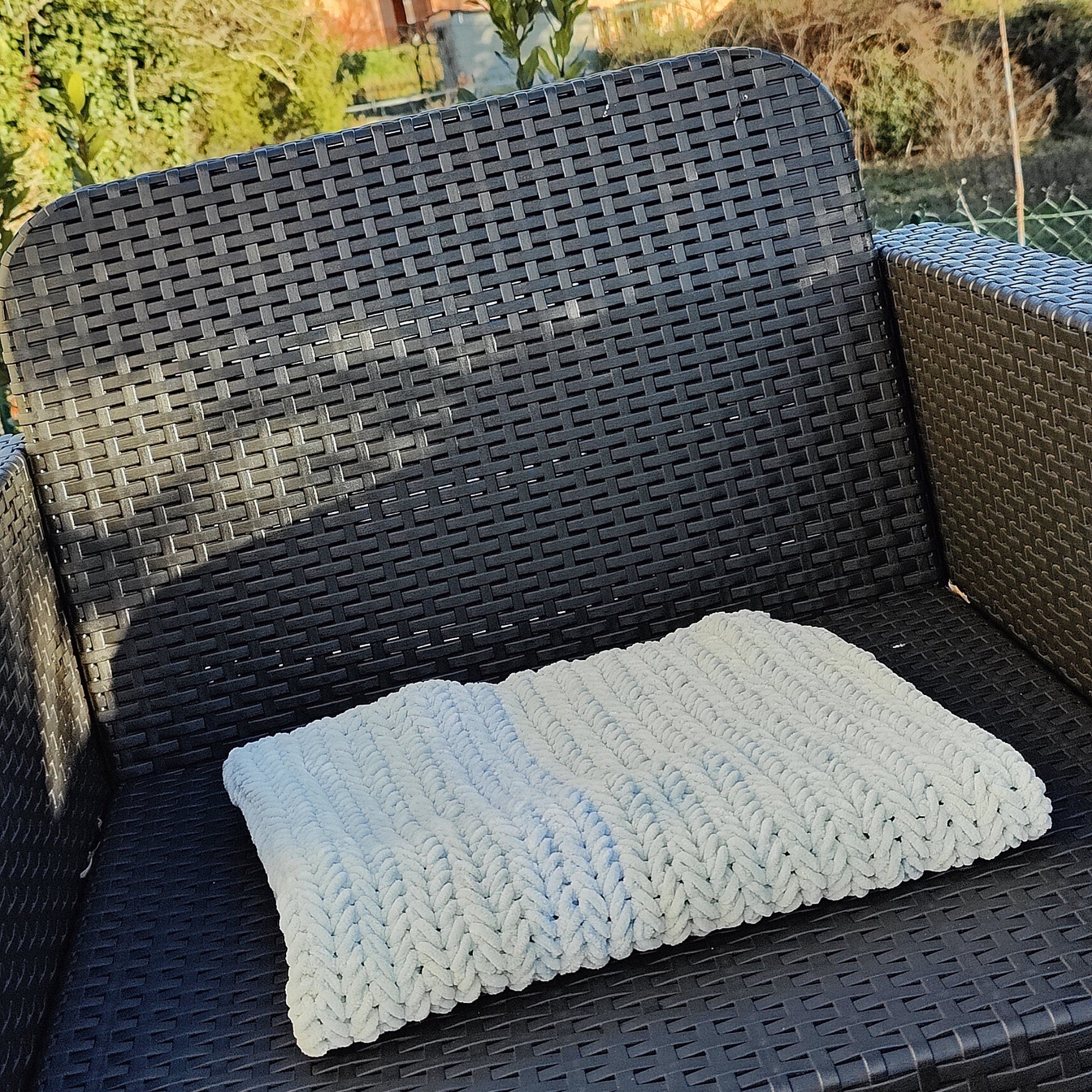 Couverture bébé fait au crochet en point chevron