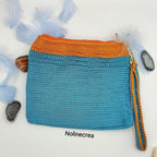 Petite pochette soirée fait au crochet avec bandoulière porté poignet