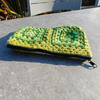 Pochette au crochet granny squarevert pomme