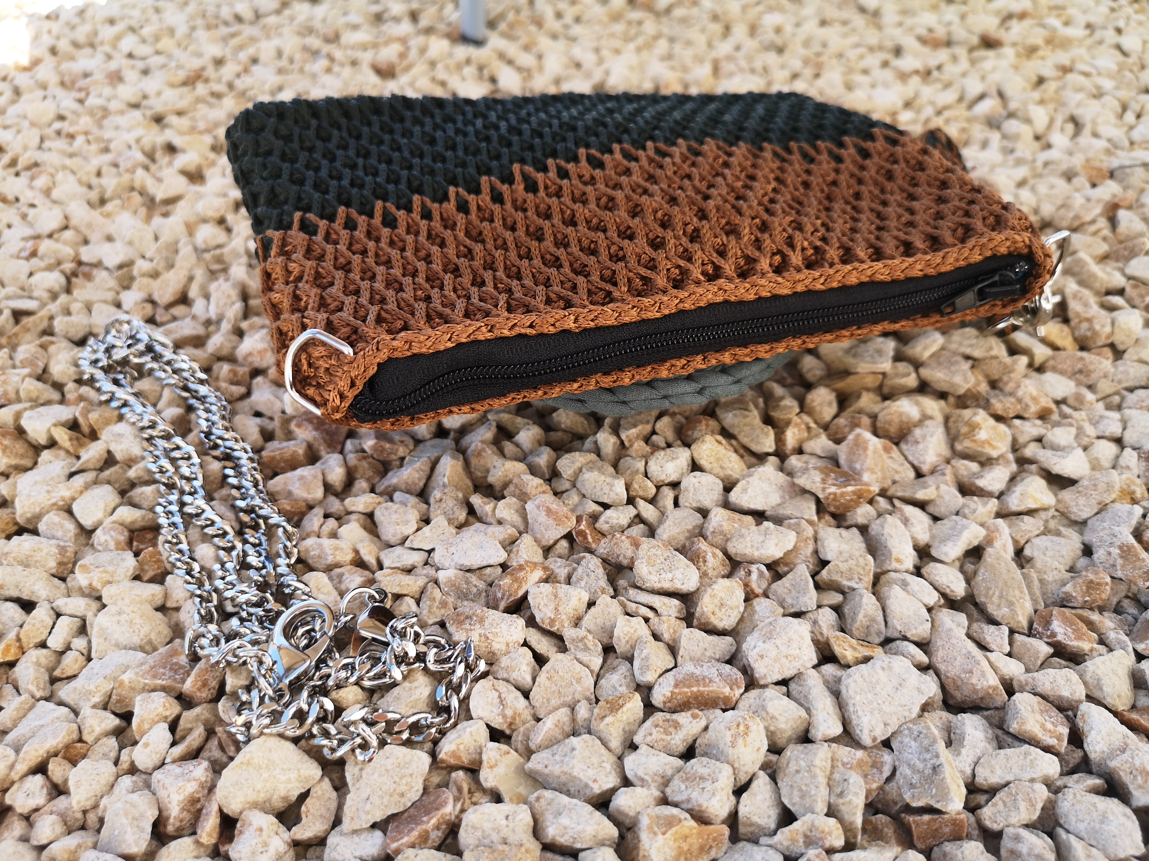 pochette bicolore jaune vert
