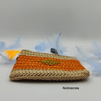 Petit porte monnaie fait main au crochet beige et orange avec frange jaune