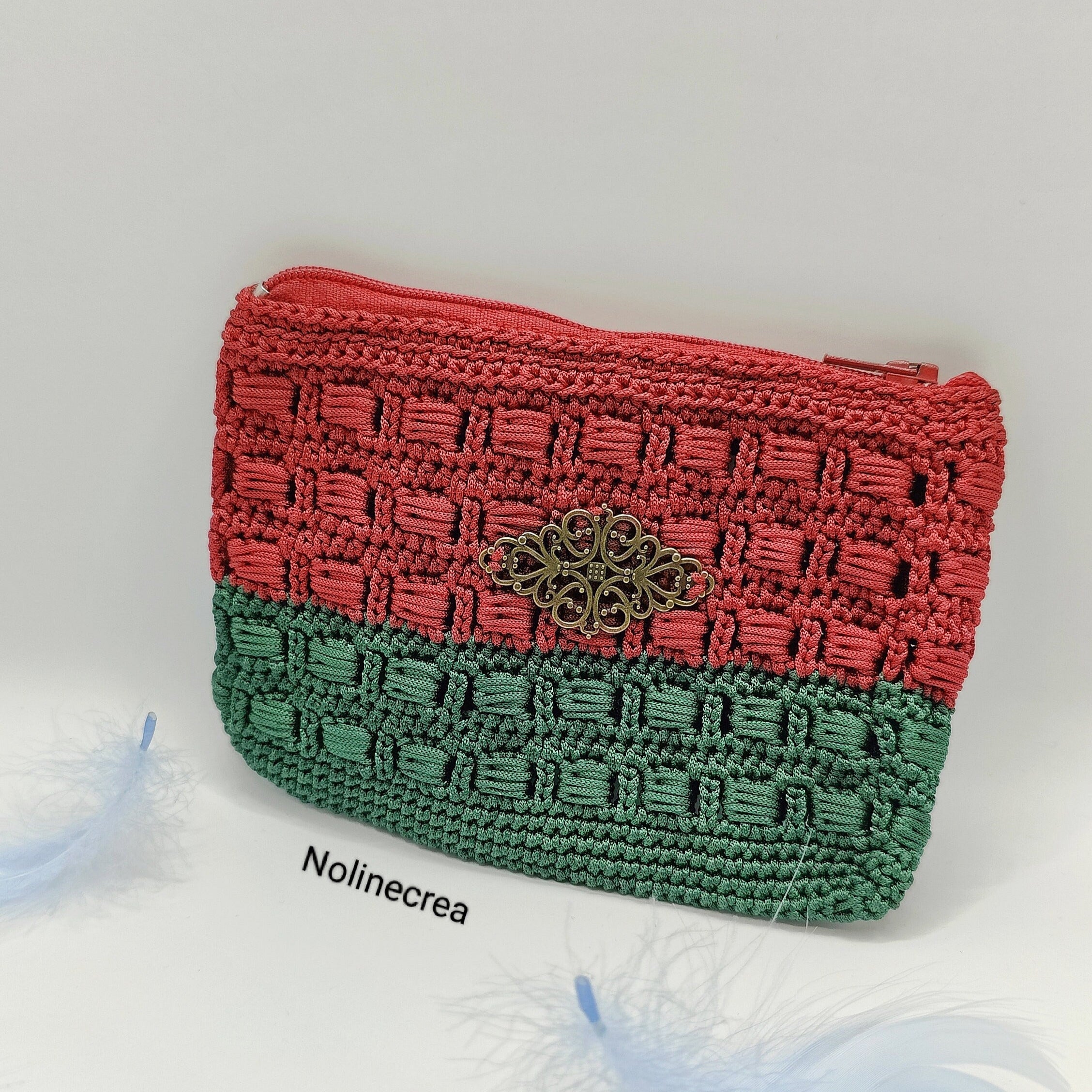 Petit porte monnaie rouge et vert fait main au crochet
