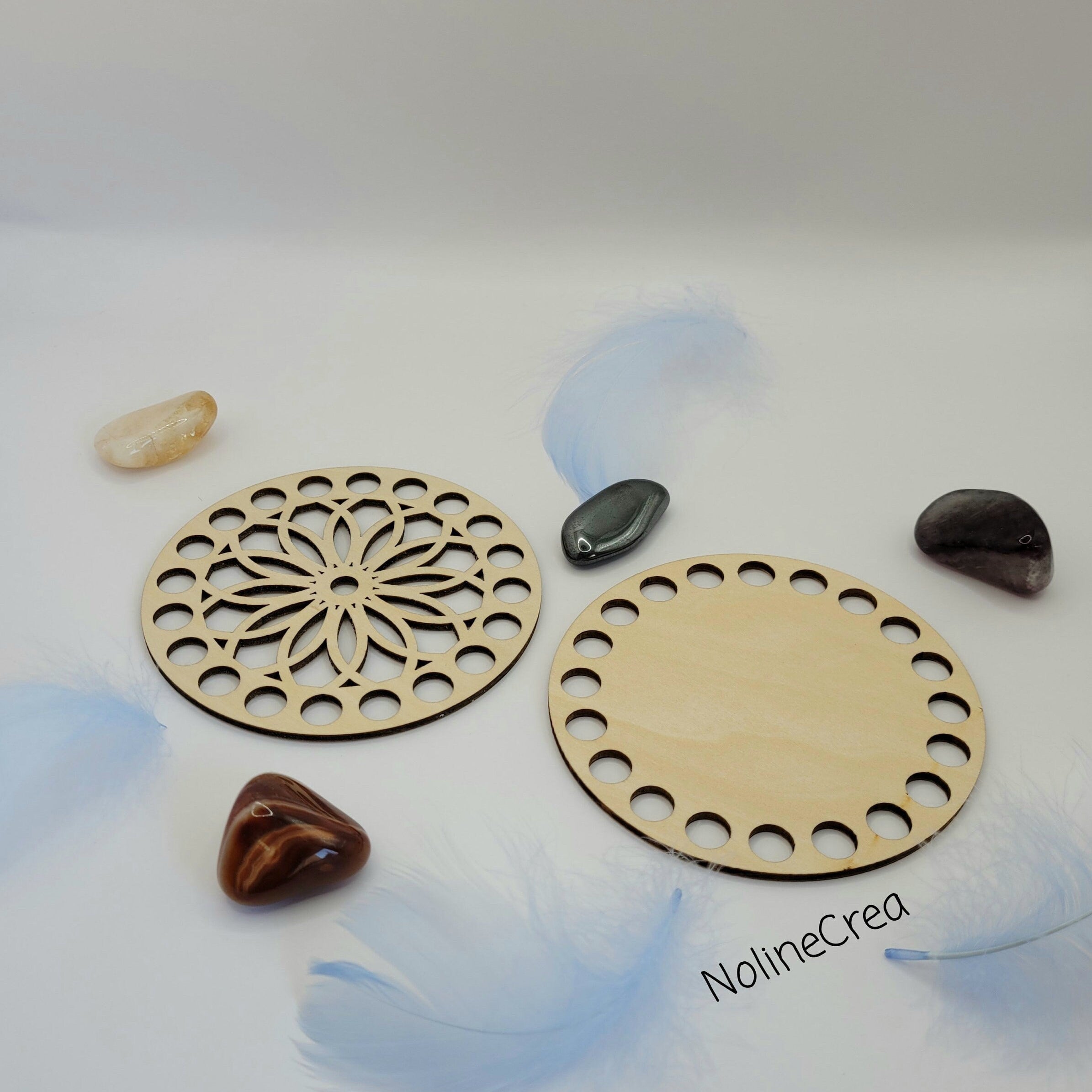 set de deux base en bois de 10cm pré-percé pour création au crochet