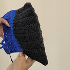Petit totebag au crochet bleu et noir, fait main
