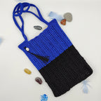 Petit totebag au crochet bleu et noir, fait main